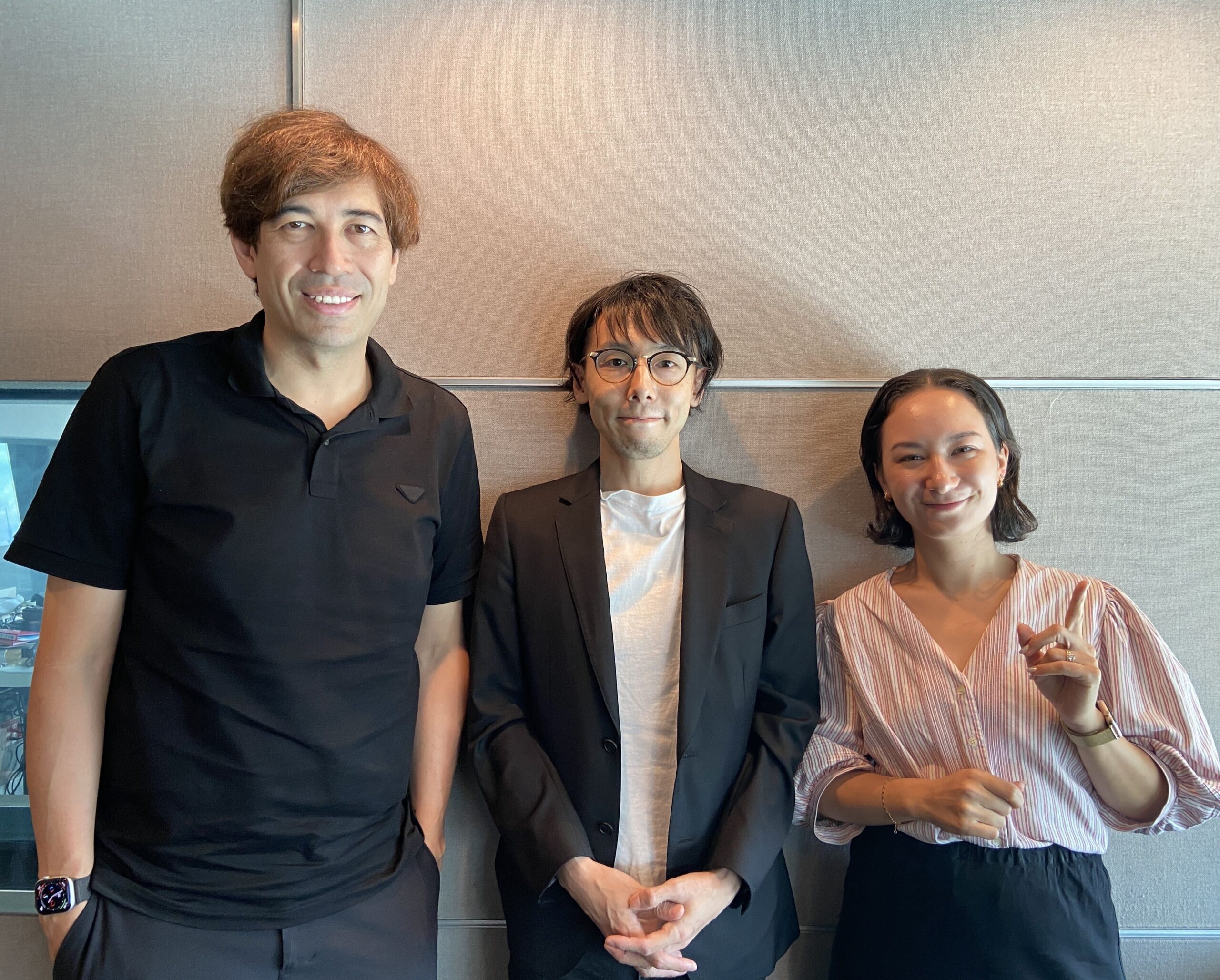 J-WAVEのラジオ番組『STEP ONE』に、代表の八木が出演しました